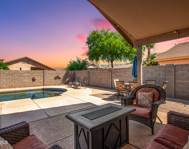 8880 E Red Mountain Lane - Photo Thumbnail 2