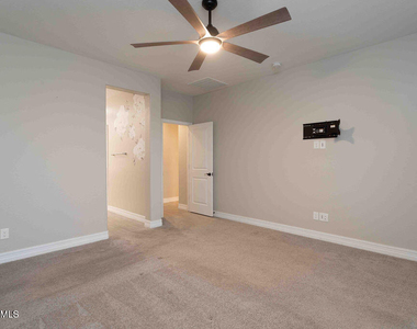 14341 W Smoketree Drive - Photo Thumbnail 11