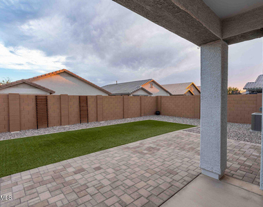 14341 W Smoketree Drive - Photo Thumbnail 23