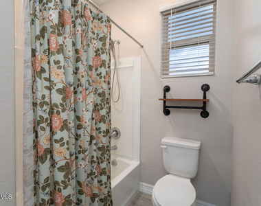 14341 W Smoketree Drive - Photo Thumbnail 21
