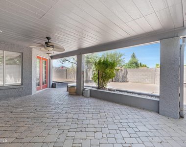 23620 N 42nd Drive - Photo Thumbnail 34