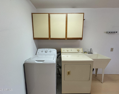 17211 N Desert Glen Drive - Photo Thumbnail 16