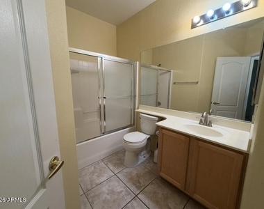 4170 E Hallihan Drive - Photo Thumbnail 10
