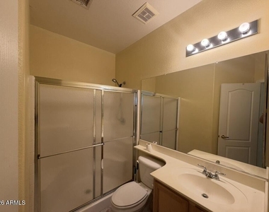 4170 E Hallihan Drive - Photo Thumbnail 3