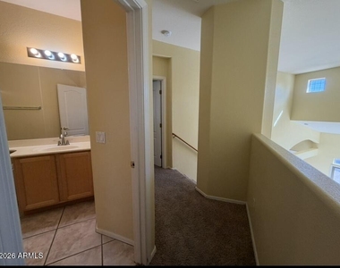 4170 E Hallihan Drive - Photo Thumbnail 11