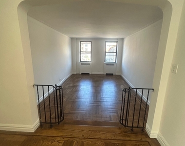 Inwood - Photo Thumbnail 2