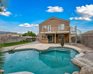 9208 W Deanna Drive - Photo Thumbnail 35