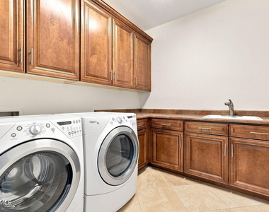 9800 E Lofty Point Road - Photo Thumbnail 44