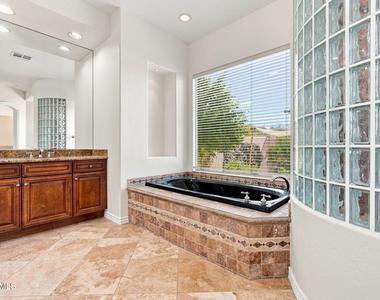 9800 E Lofty Point Road - Photo Thumbnail 39