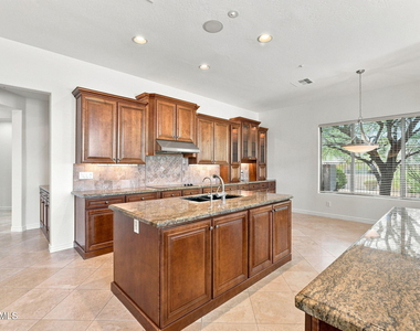 9800 E Lofty Point Road - Photo Thumbnail 19