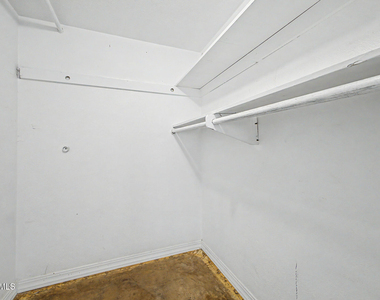 6732 E 6th Street - Photo Thumbnail 22