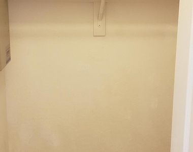 1297 E Birdland Drive - Photo Thumbnail 7