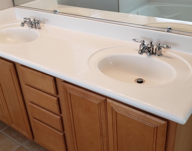 1297 E Birdland Drive - Photo Thumbnail 18