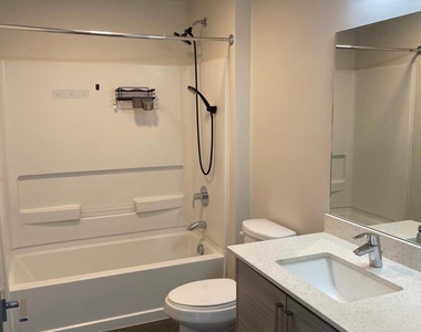 425 W Osborn Road - Photo Thumbnail 13