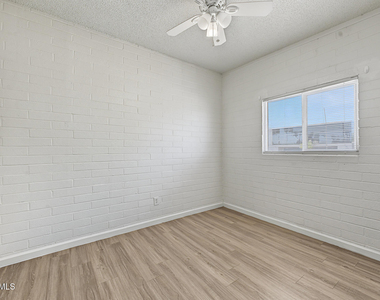 1343 W 3rd Street - Photo Thumbnail 14