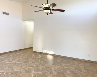 9144 W Villa Rita Drive - Photo Thumbnail 4