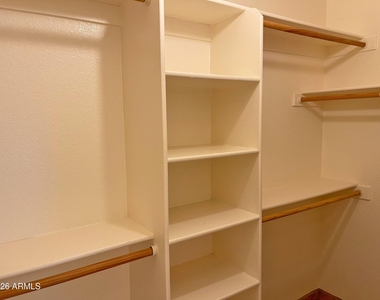 9144 W Villa Rita Drive - Photo Thumbnail 12
