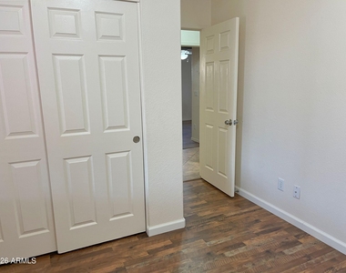 9144 W Villa Rita Drive - Photo Thumbnail 18