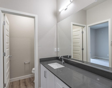 432 S 32nd Street - Photo Thumbnail 42