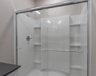 432 S 32nd Street - Photo Thumbnail 33