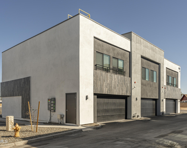 432 S 32nd Street - Photo Thumbnail 69