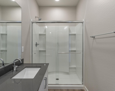 432 S 32nd Street - Photo Thumbnail 31