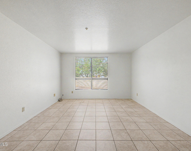 16033 N 25th Street - Photo Thumbnail 5
