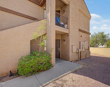 16033 N 25th Street - Photo Thumbnail 1
