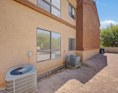 16033 N 25th Street - Photo Thumbnail 26