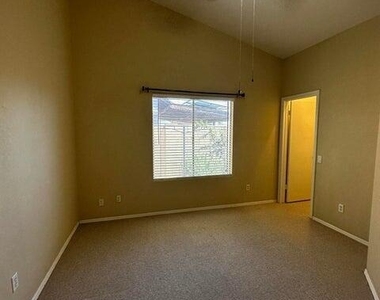 3411 W Monona Drive - Photo Thumbnail 11