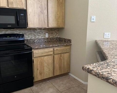3411 W Monona Drive - Photo Thumbnail 6