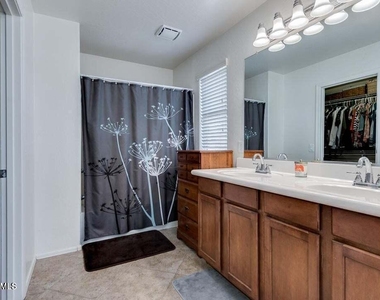 4334 E Carla Vista Drive - Photo Thumbnail 46