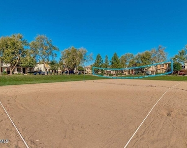 4334 E Carla Vista Drive - Photo Thumbnail 15