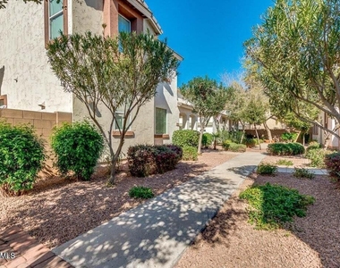 4334 E Carla Vista Drive - Photo Thumbnail 62
