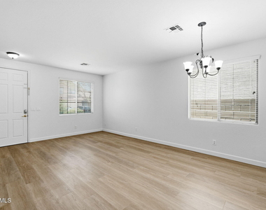 39518 N White Tail Lane - Photo Thumbnail 3