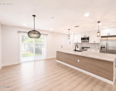 2355 E Alameda Drive - Photo Thumbnail 11