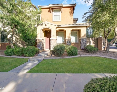 1 N 88th Drive - Photo Thumbnail 2