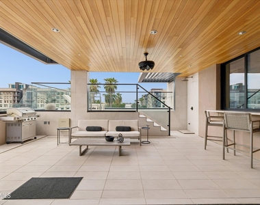 7381 E 6th Avenue - Photo Thumbnail 9