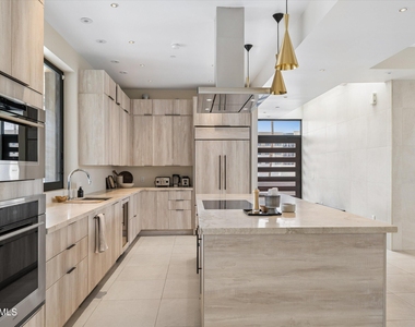 7381 E 6th Avenue - Photo Thumbnail 14