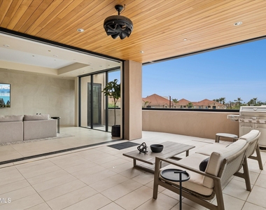 7381 E 6th Avenue - Photo Thumbnail 7
