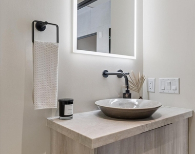 7381 E 6th Avenue - Photo Thumbnail 19