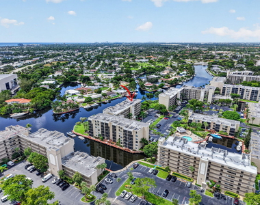 13 Royal Palm Way - Photo Thumbnail 3