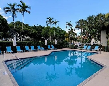 134 Cypress Point Drive - Photo Thumbnail 12