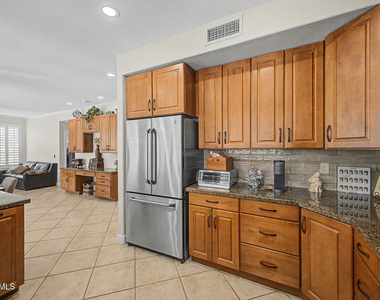 5431 W Folley Street - Photo Thumbnail 8