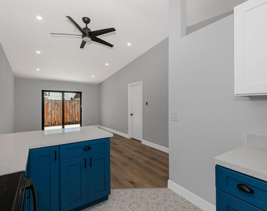 9279 Nw 17th Court - Photo Thumbnail 11