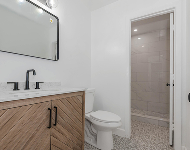 9279 Nw 17th Court - Photo Thumbnail 18
