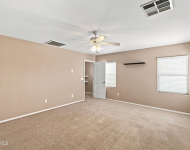 3289 E Ivanhoe Street - Photo Thumbnail 28