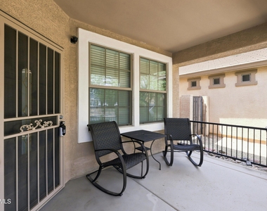 3289 E Ivanhoe Street - Photo Thumbnail 3