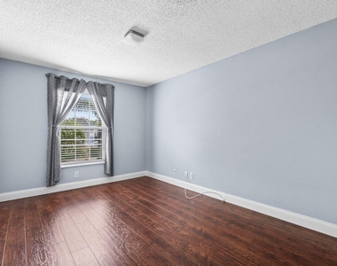 5423 Grand Park Place - Photo Thumbnail 27