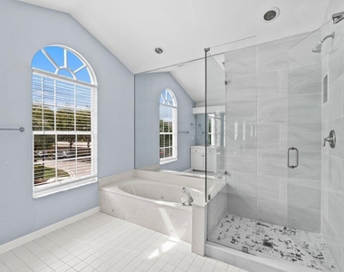 5423 Grand Park Place - Photo Thumbnail 21